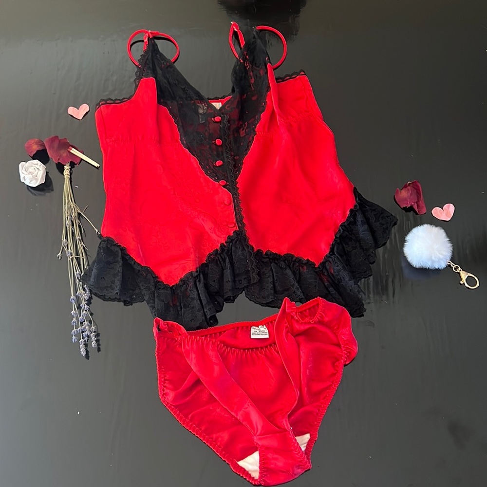 Vintage Emily Daniel Intimate Set Small